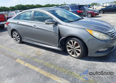 2014 Hyundai Sonata Se z USA, uszkodzony, nr VIN 5NPEC4AC5EH864033
